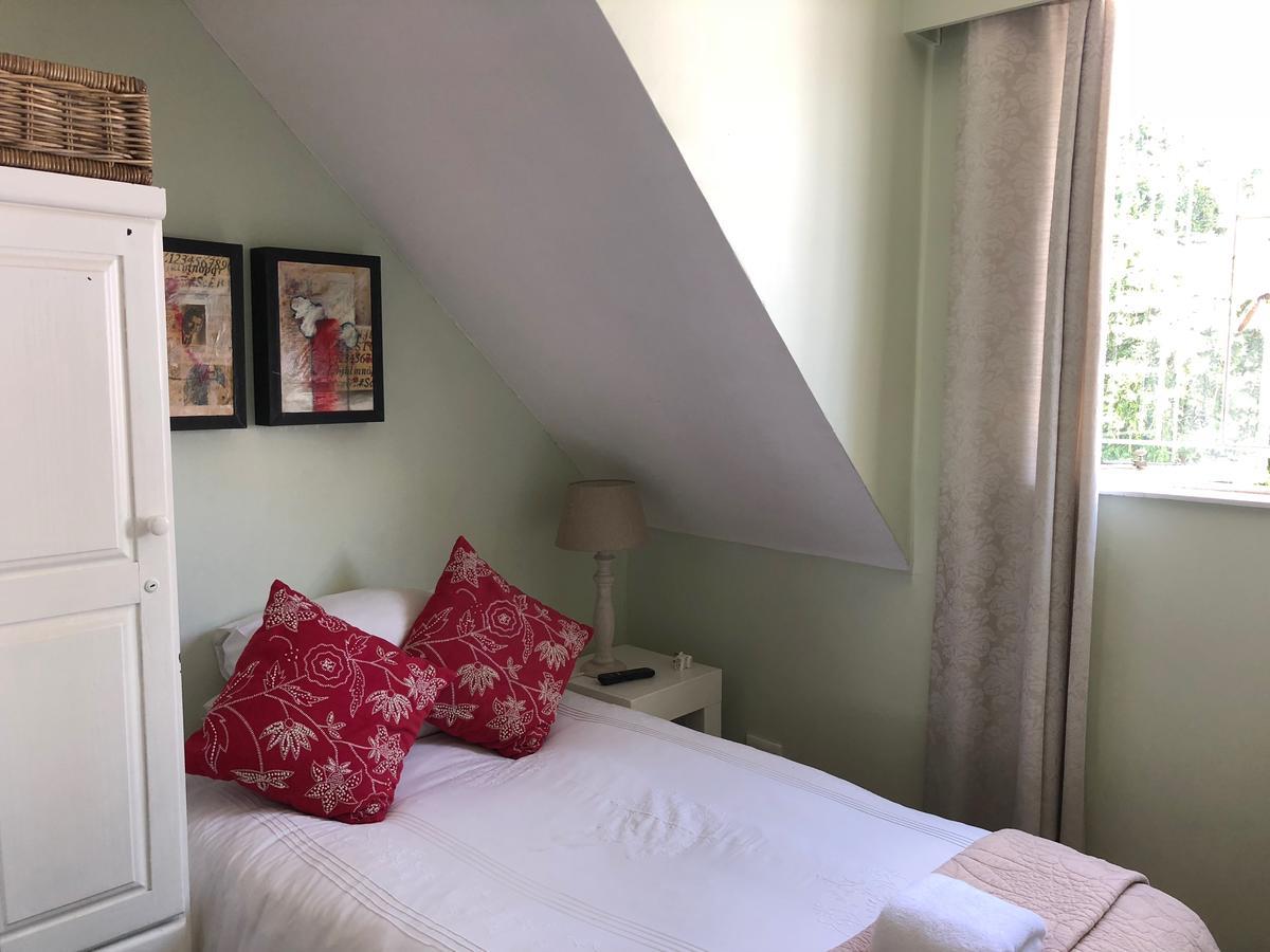 Hotel Life On 3Rd Johannesburg Esterno foto
