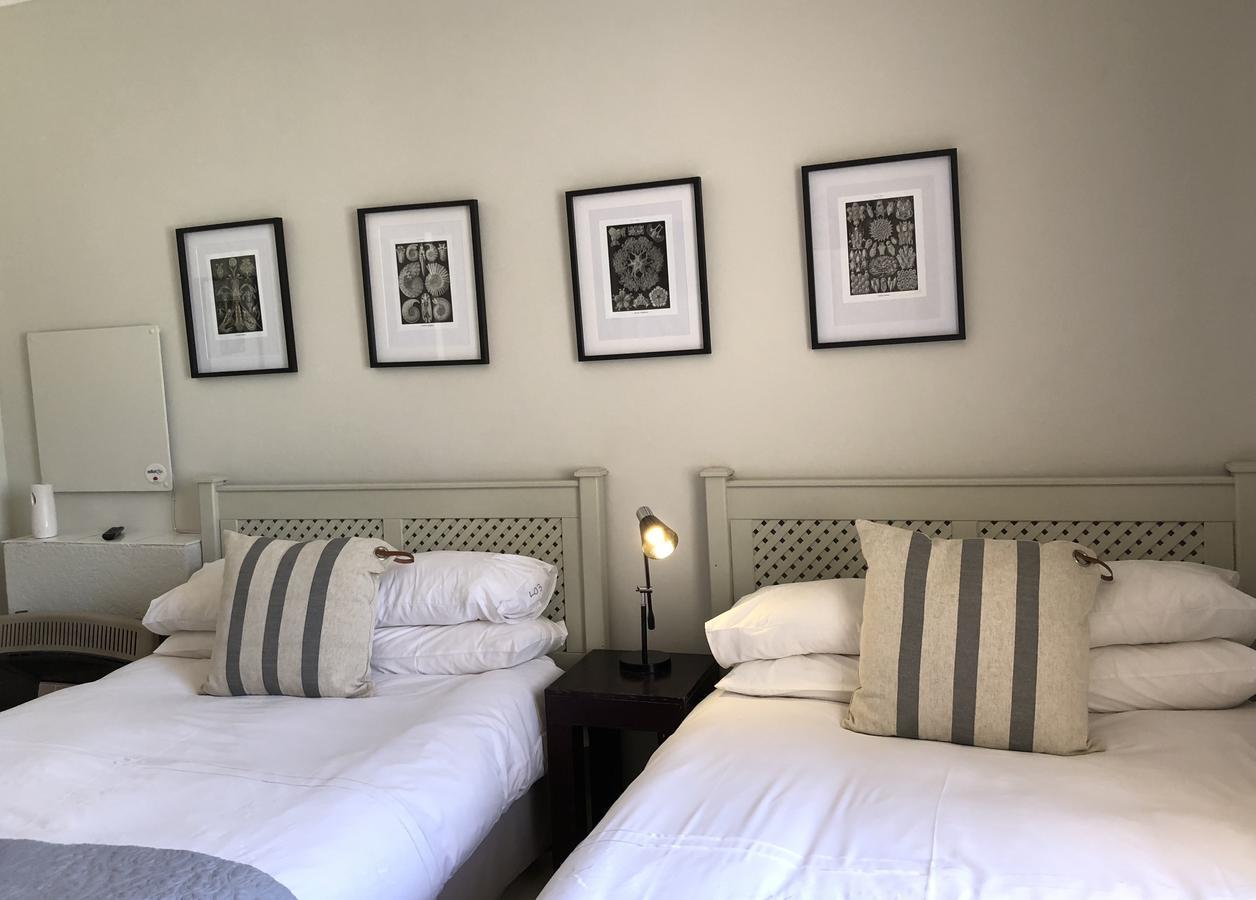 Hotel Life On 3Rd Johannesburg Esterno foto